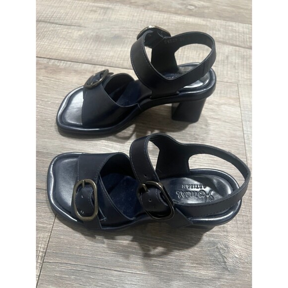 NWOB Homers Navy Blue Block Heel Leather Hand Crafted Strappy Sandals Size 36 - Picture 2 of 7